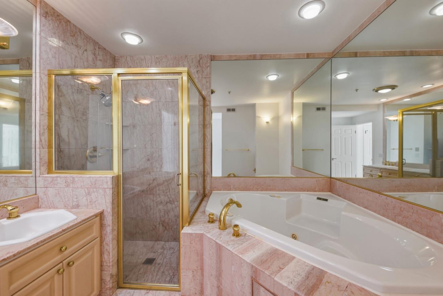 153 N. San Mateo Drive 204, San Mateo