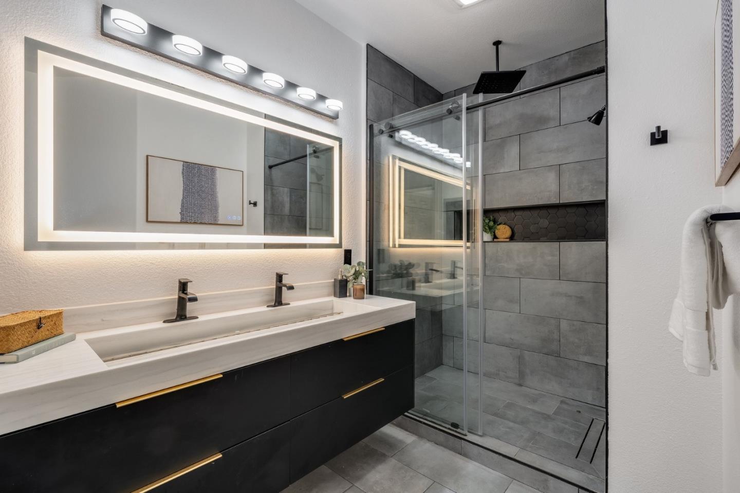 1211 Wayne Way, San Mateo