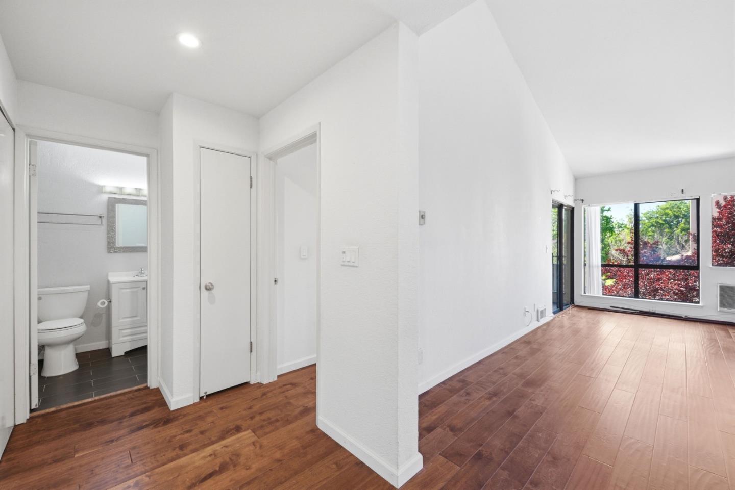 39224 Guardino Drive #314, Fremont