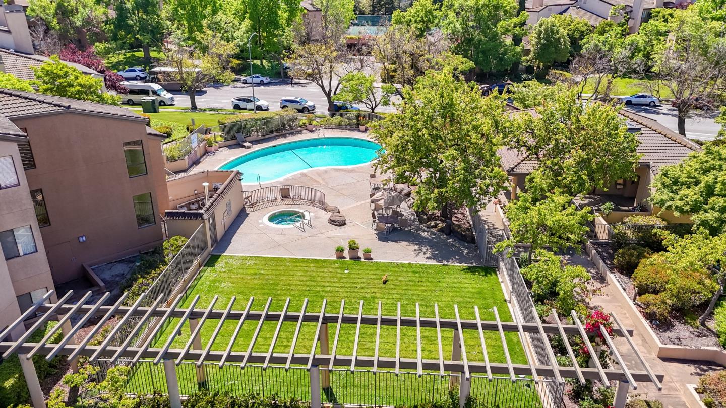39224 Guardino Drive #314, Fremont