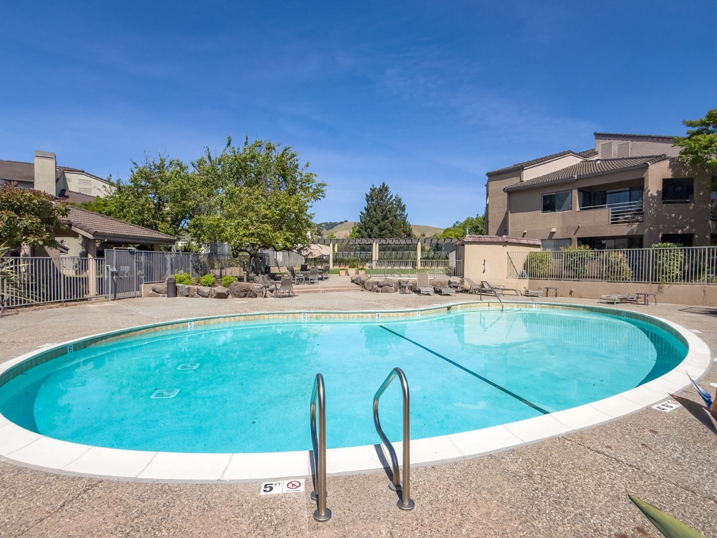 39224 Guardino Drive #314, Fremont