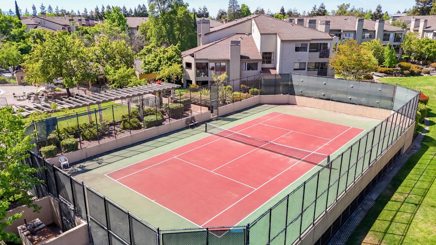 39224 Guardino Drive #314, Fremont