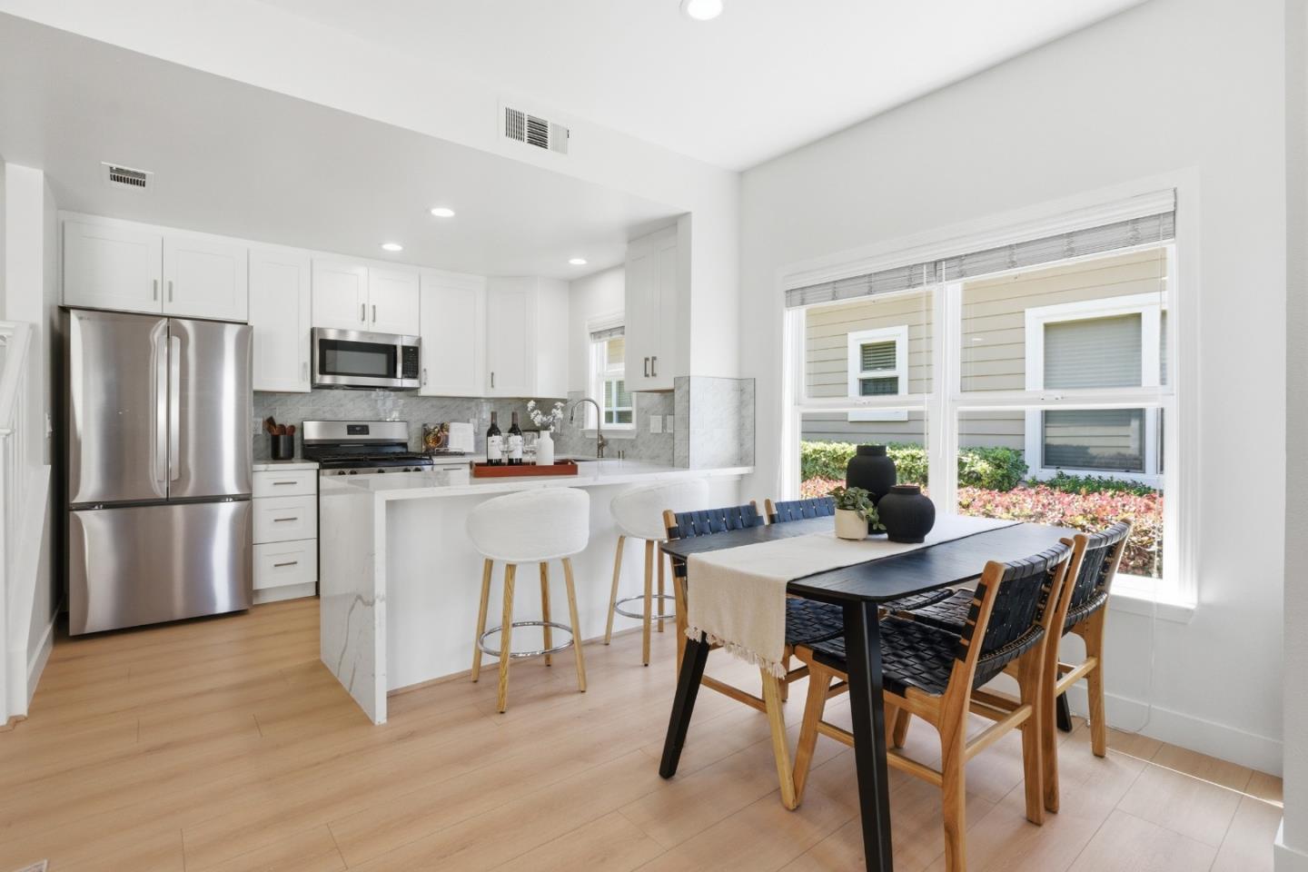 769 Bryn Mawr Court, Mountain View