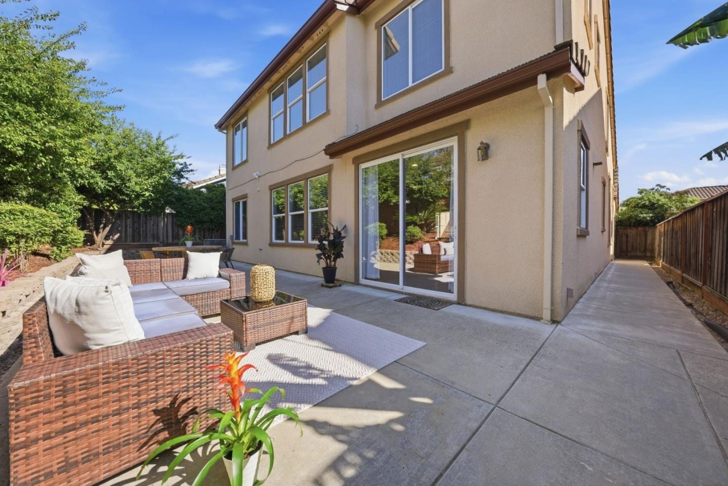 2556 Harlow Lane, San Ramon