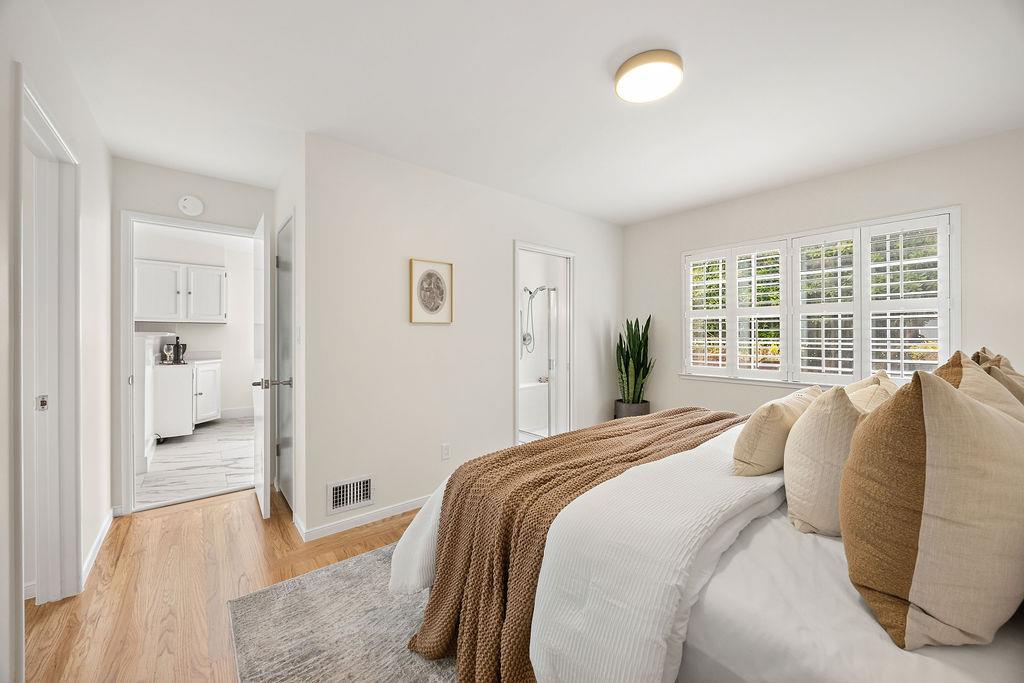 71 Castleton AVE