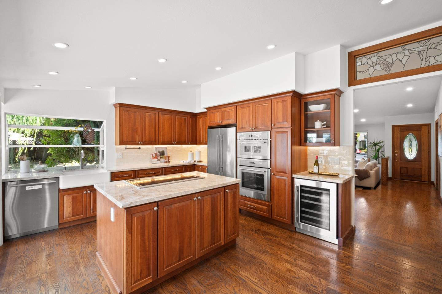 300 Tampa Court, Foster City