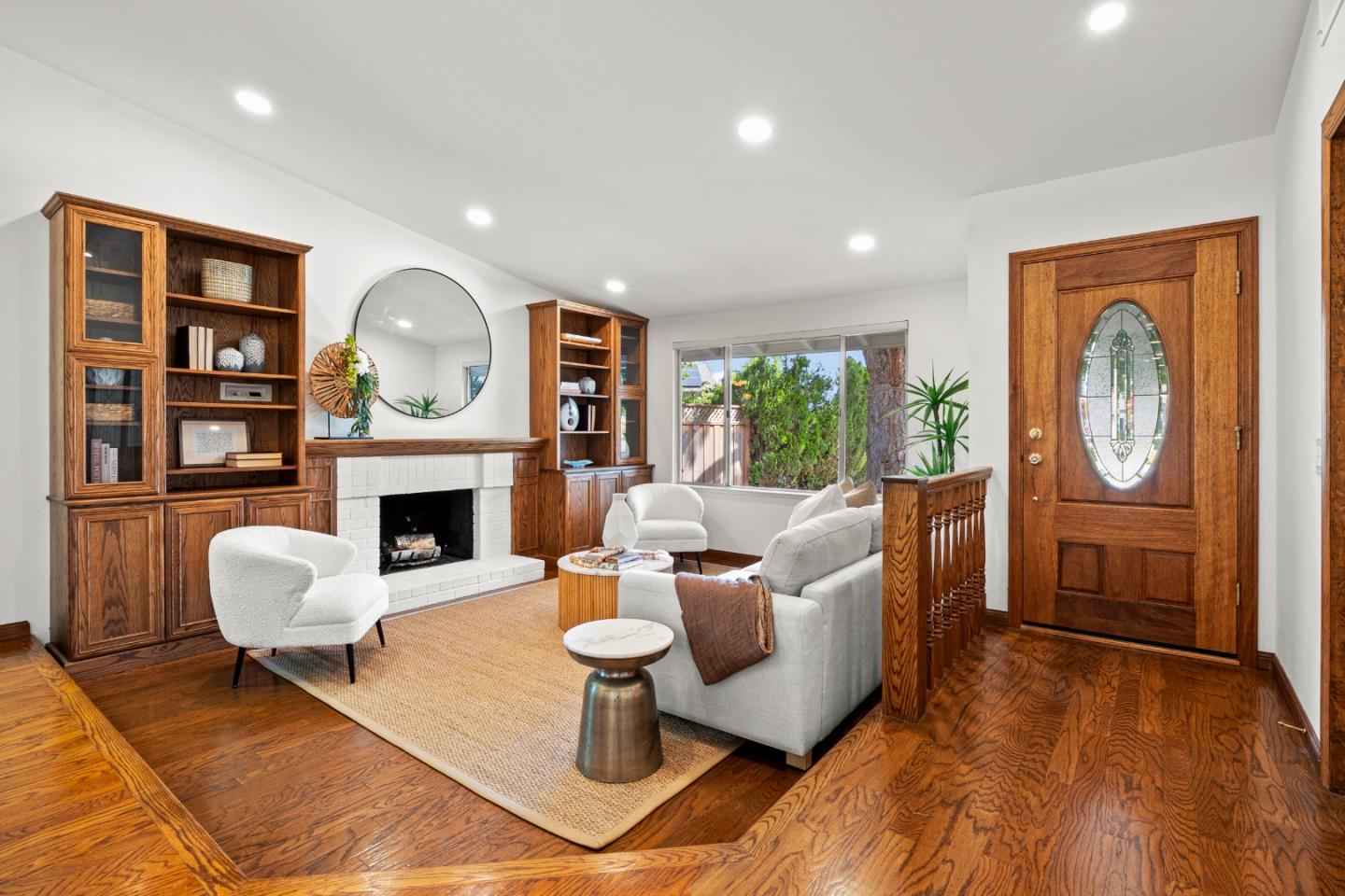 300 Tampa Court, Foster City
