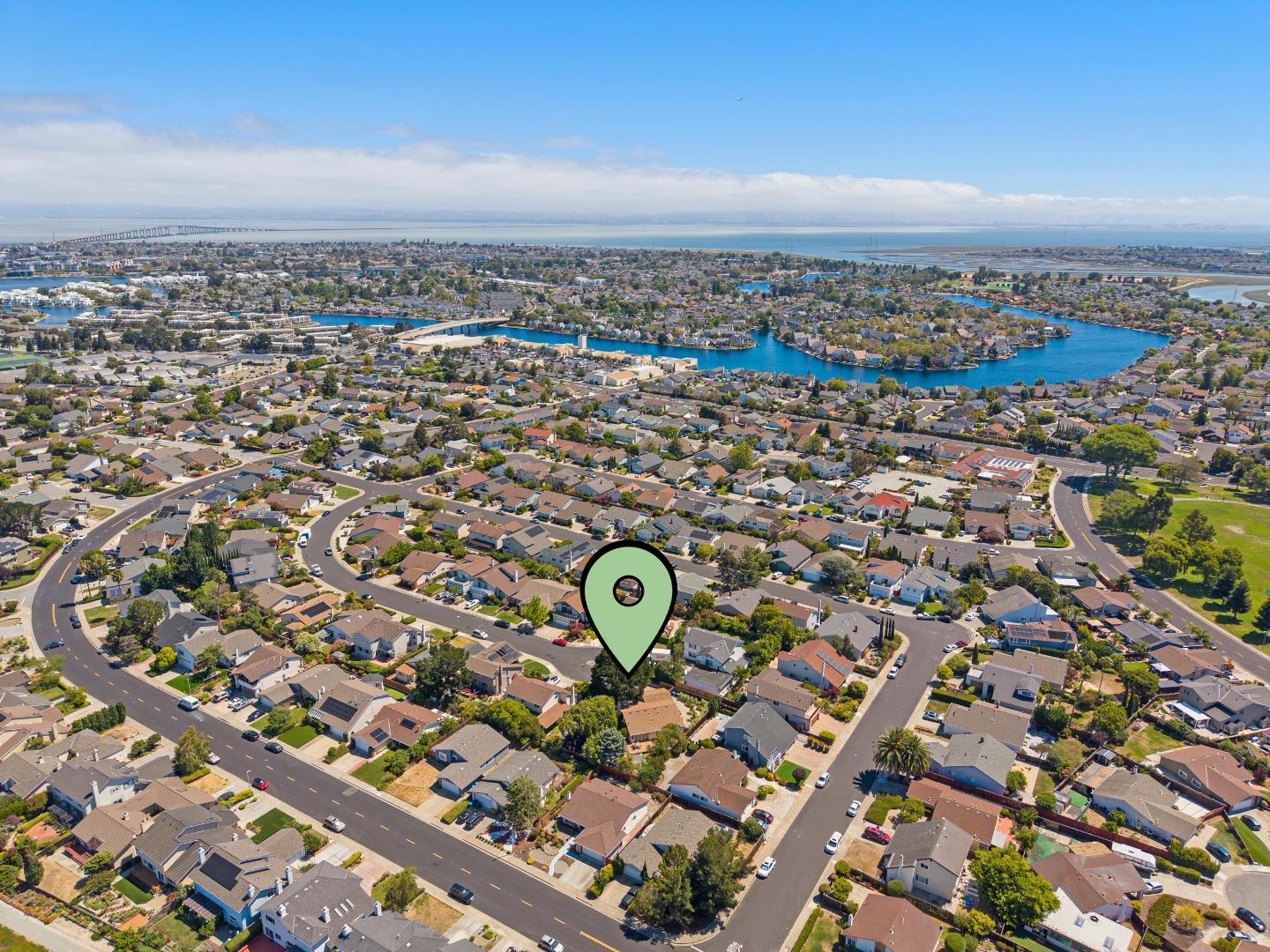 300 Tampa Court, Foster City
