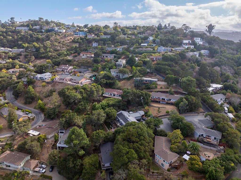 1239 Talbryn Drive, Belmont