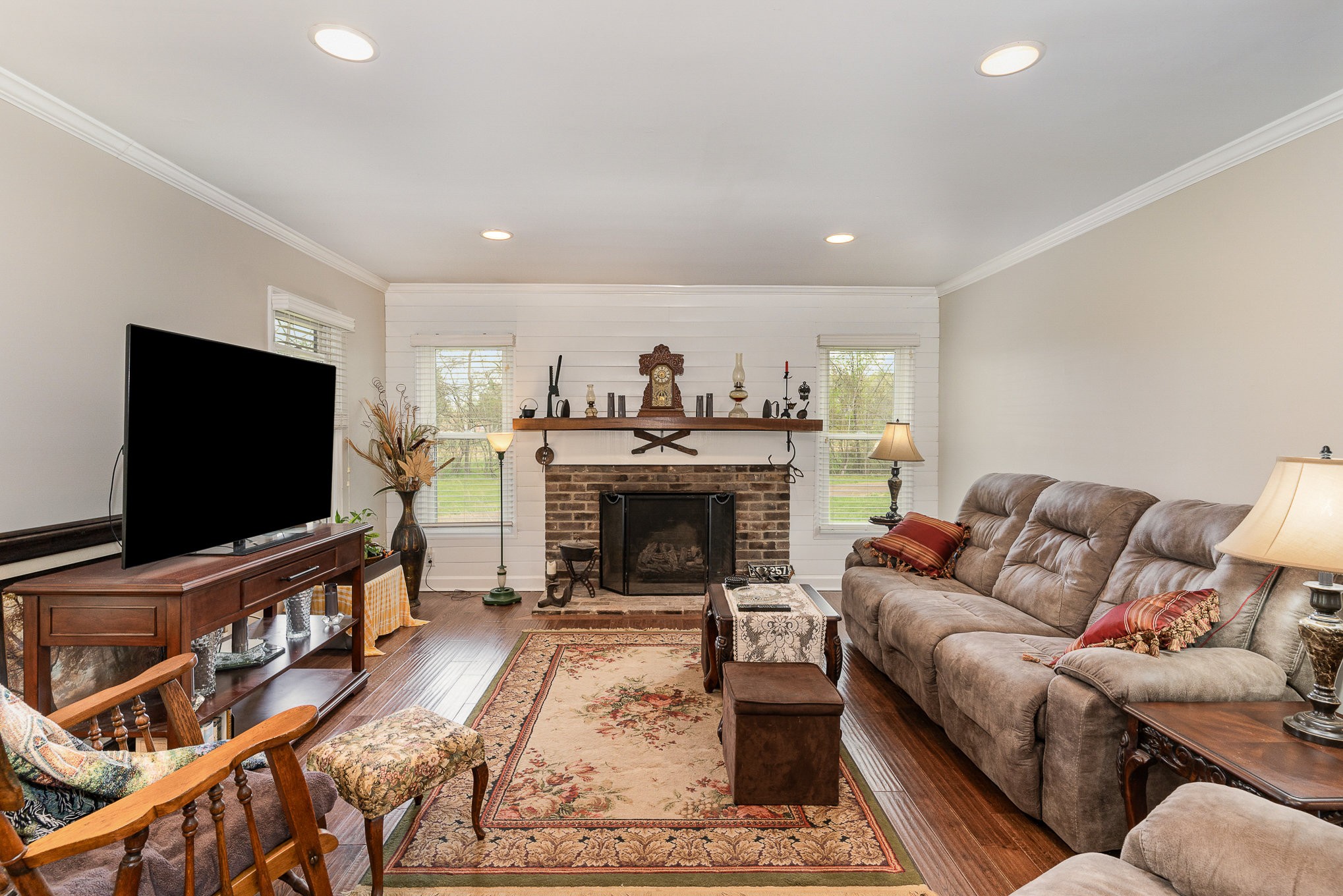 3105 Dilton Mankin Rd