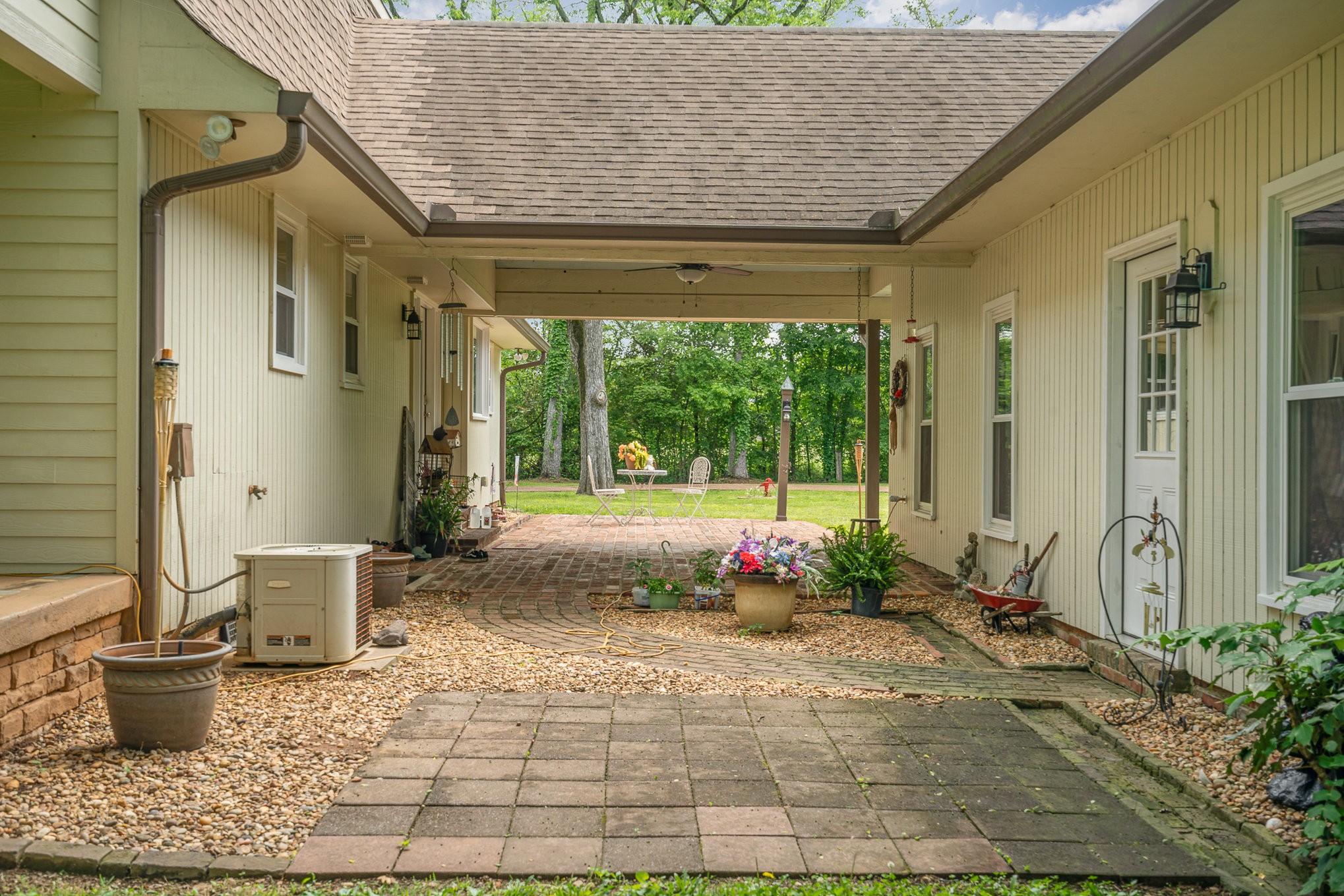 3105 Dilton Mankin Rd