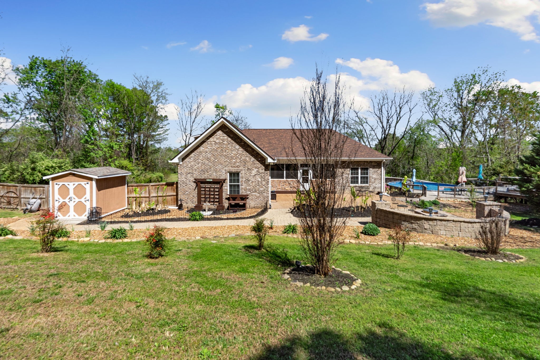 203 Tom Robinson Rd