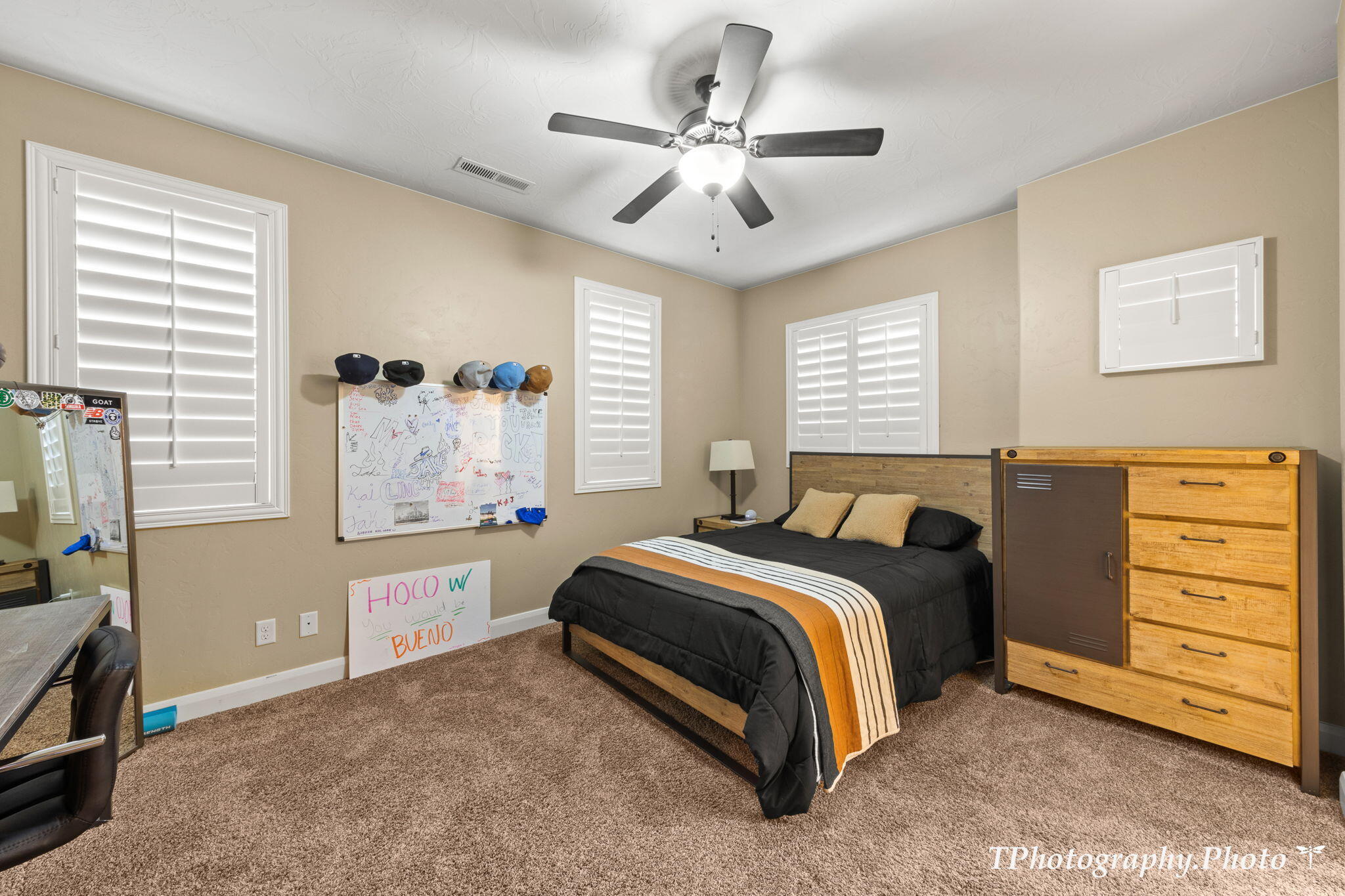 2451 E Lagrasse CIR