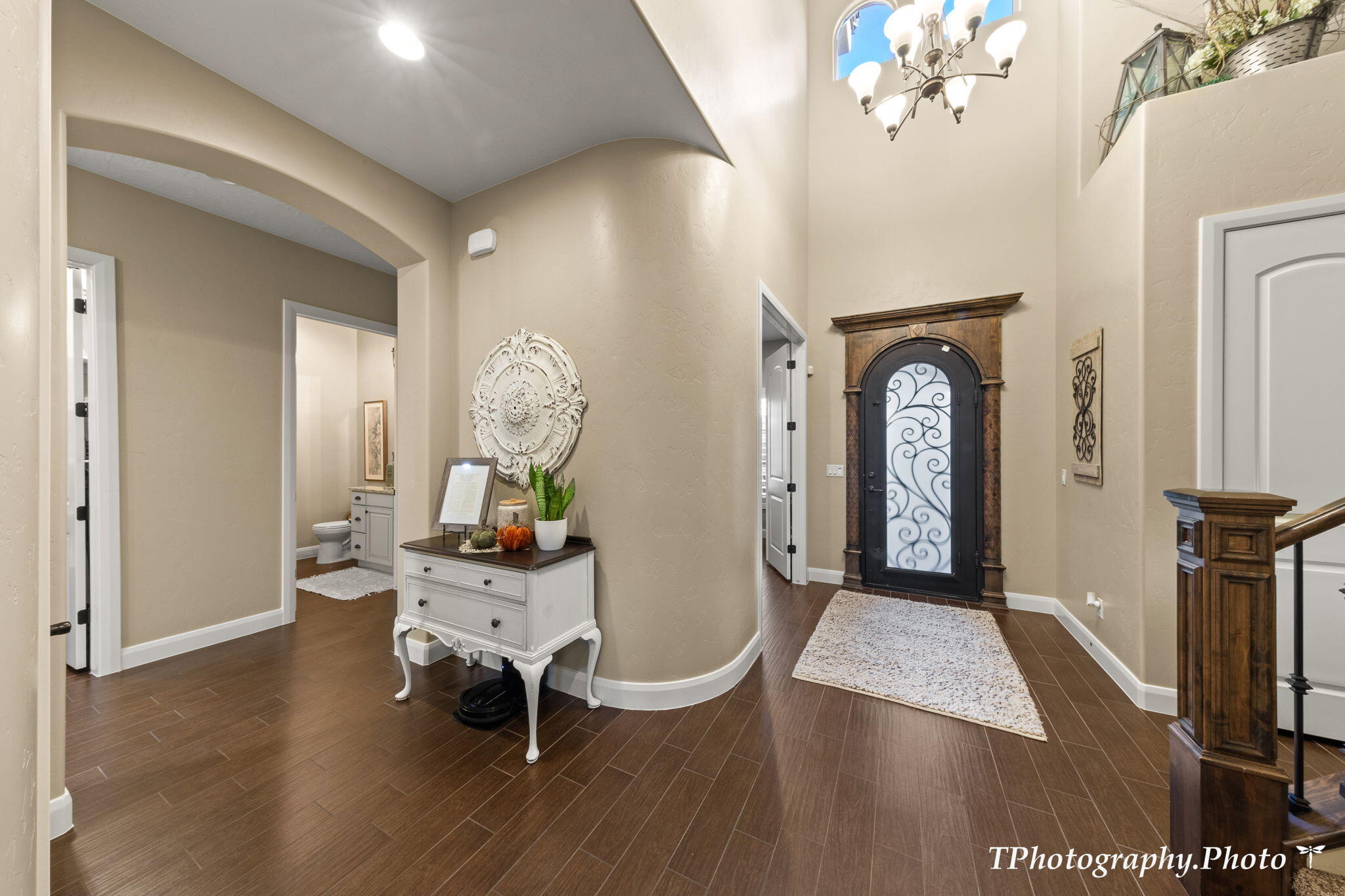 2451 E Lagrasse CIR