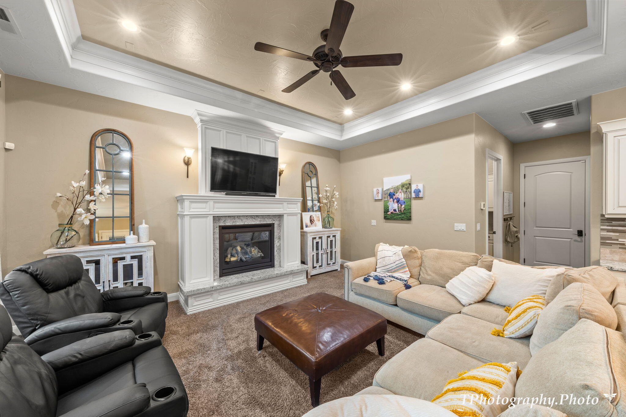 2451 E Lagrasse CIR
