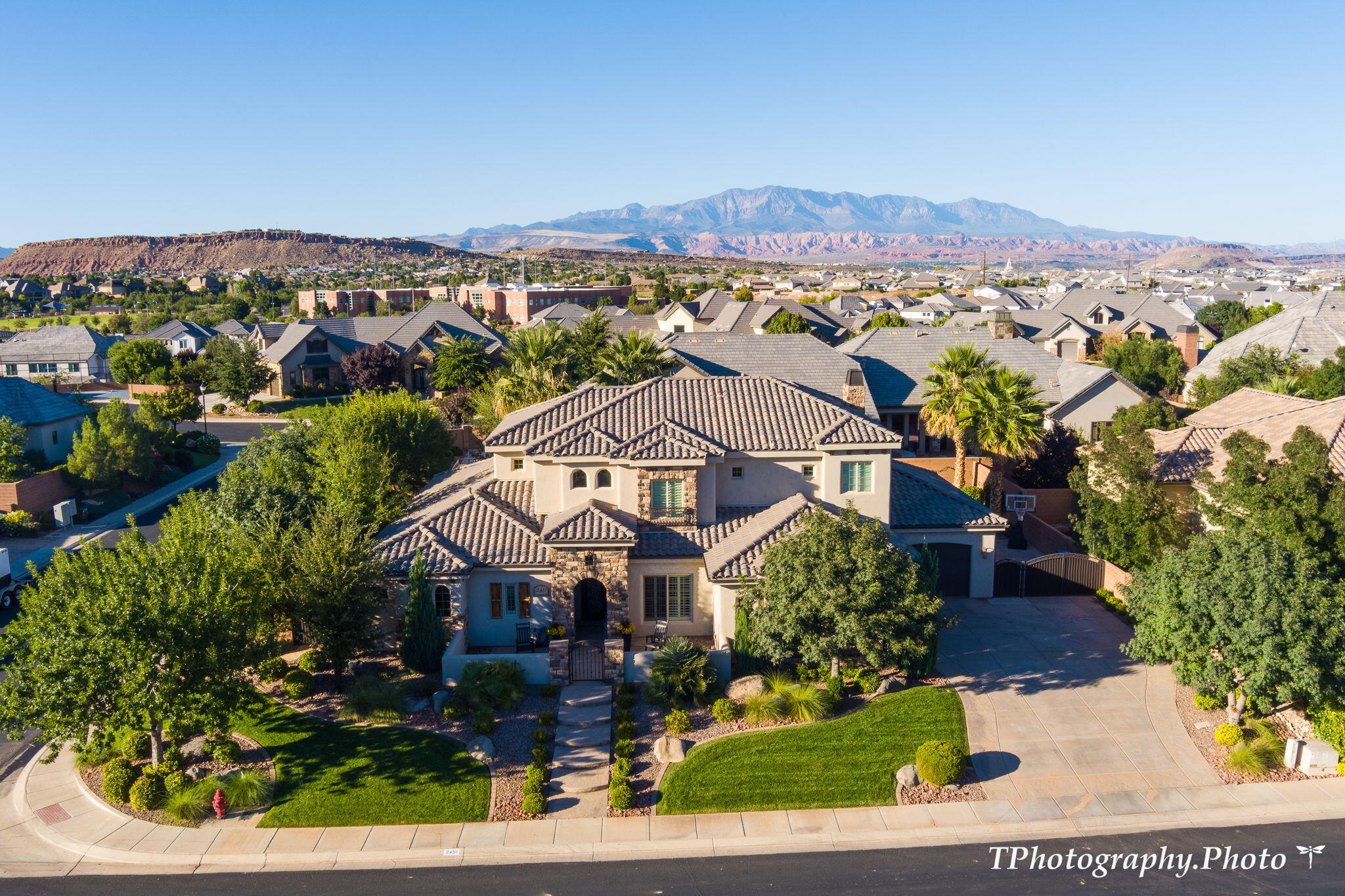 2451 E Lagrasse CIR