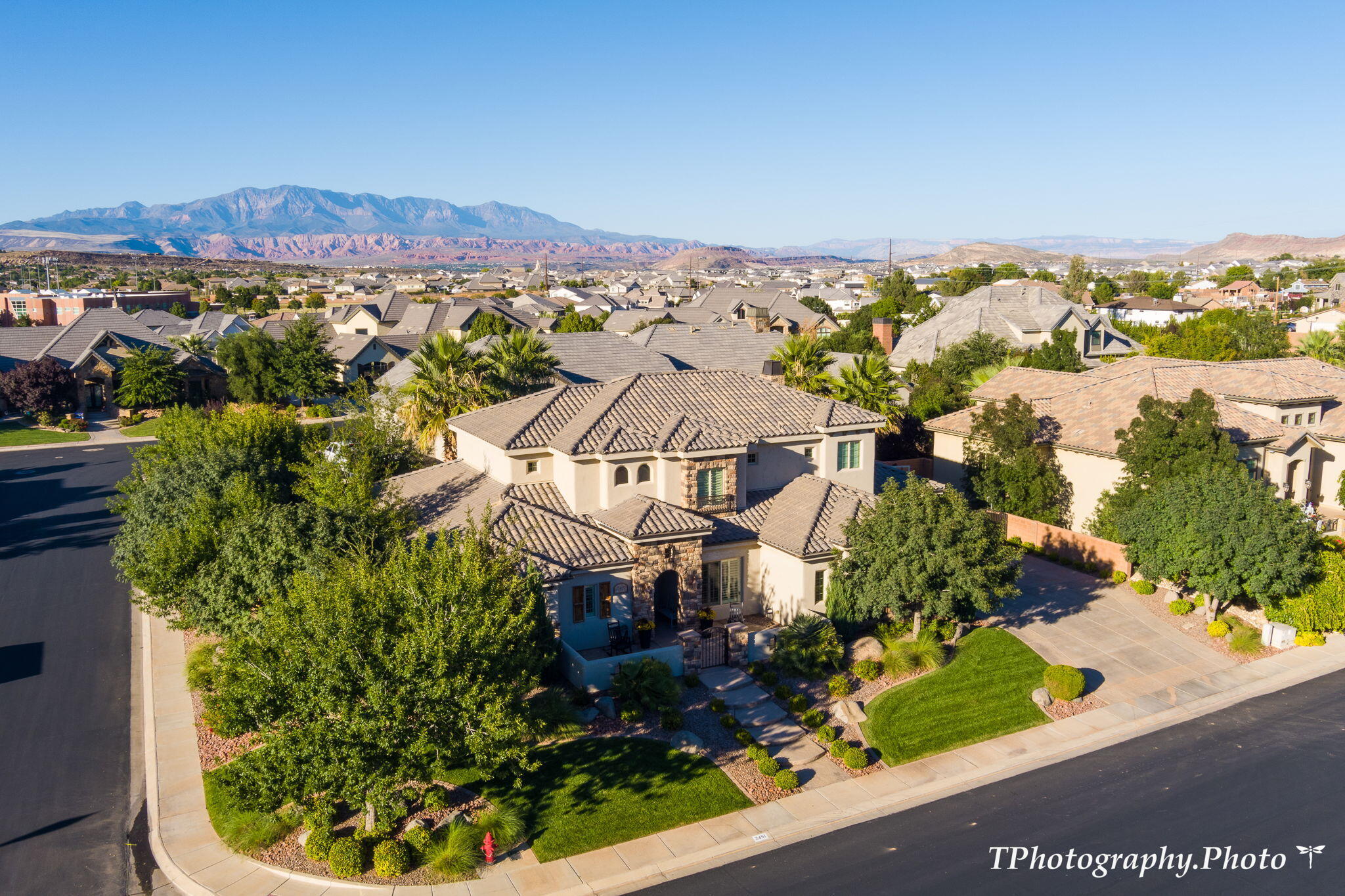 2451 E Lagrasse CIR