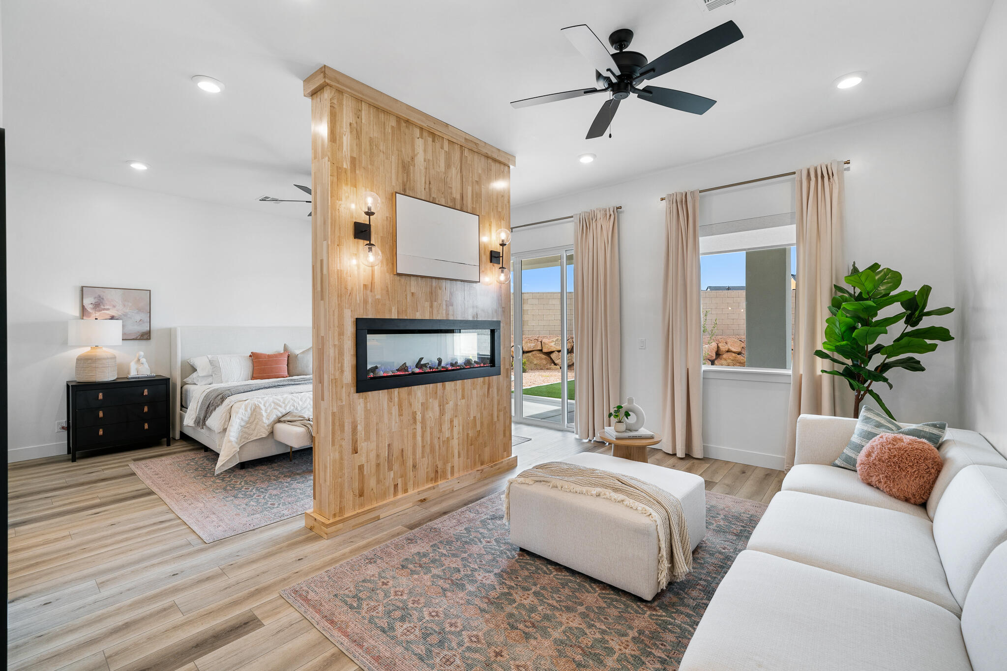 Spring Lily DR Unit: 322