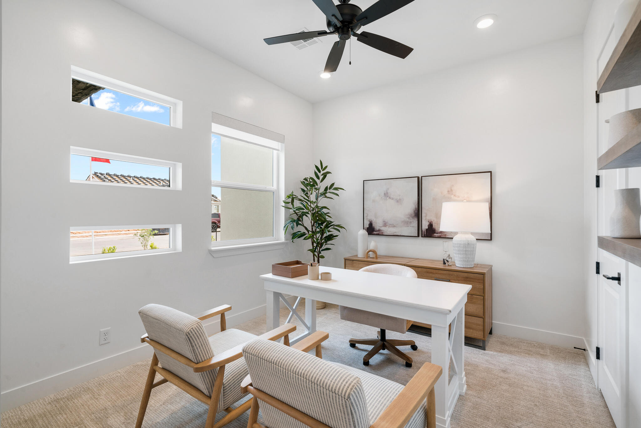 Spring Lily DR Unit: 322