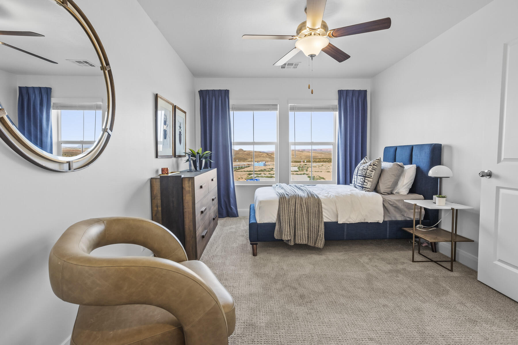 484 W Greenstone Place Unit: #1011