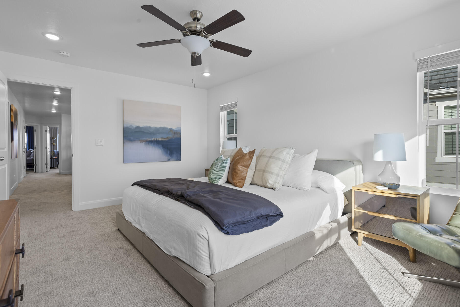 484 W Greenstone Place Unit: #1011