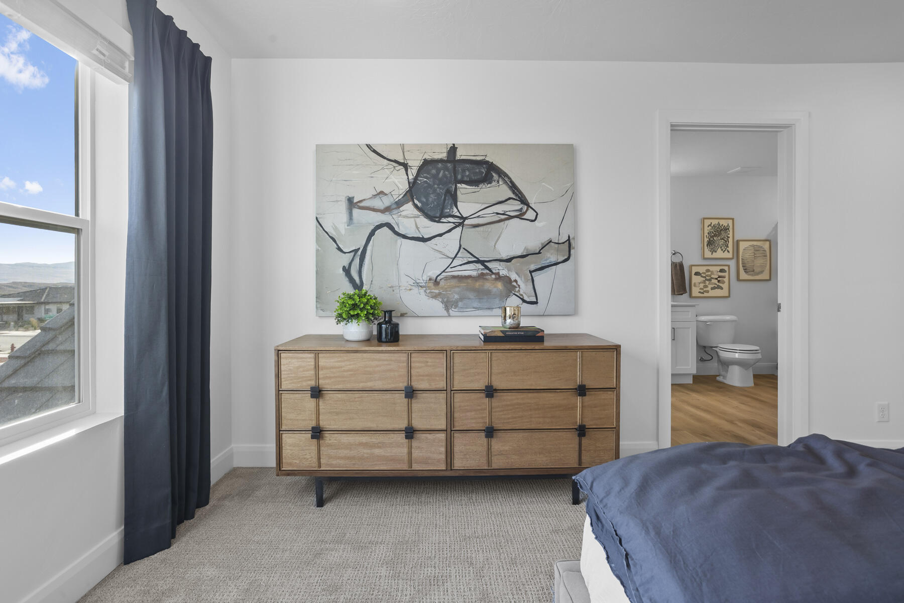 484 W Greenstone Place Unit: #1011