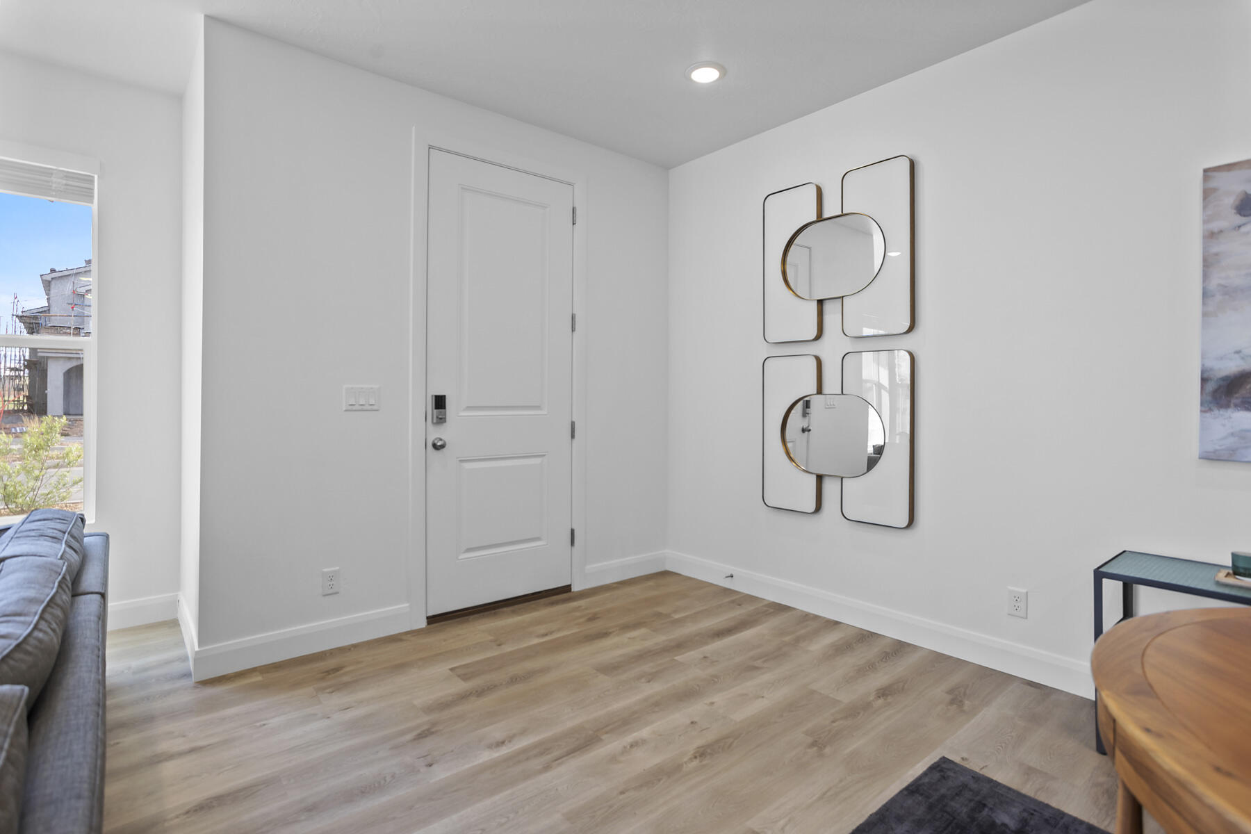 484 W Greenstone Place Unit: #1011