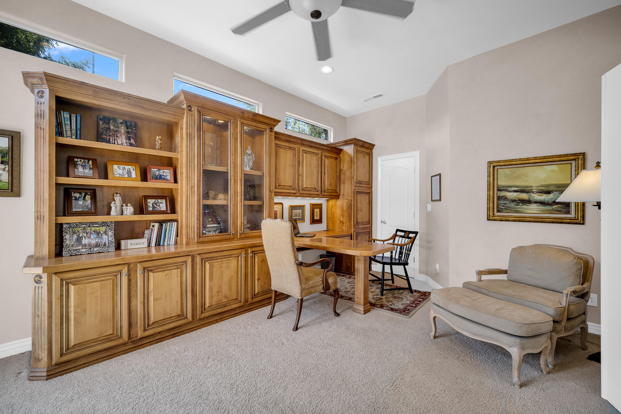 2587 W Rio Lobo DR