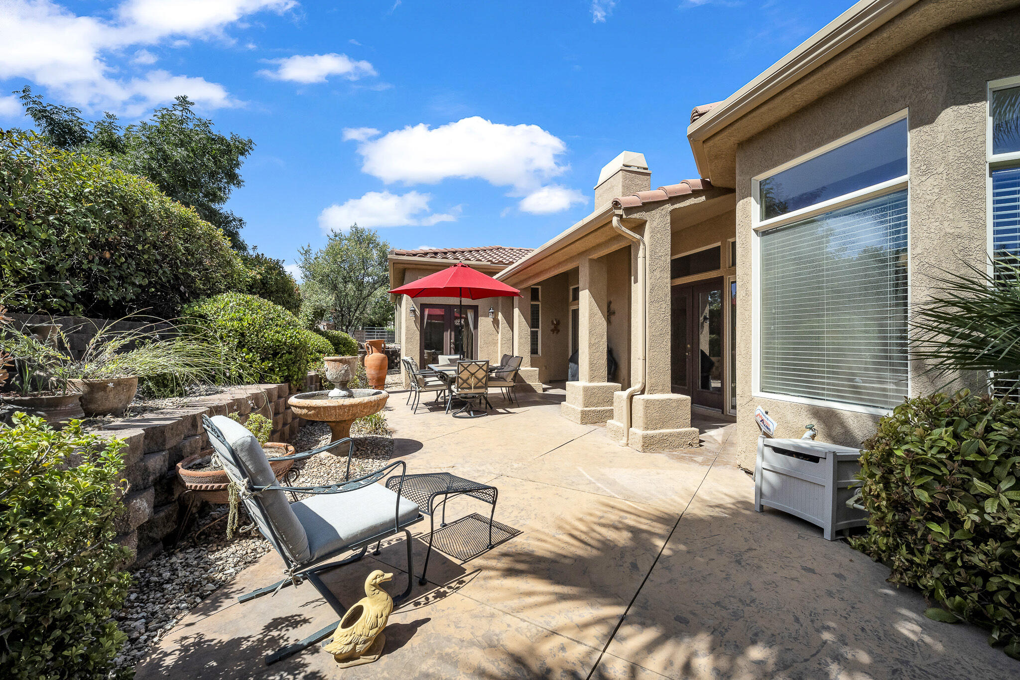 2587 W Rio Lobo DR