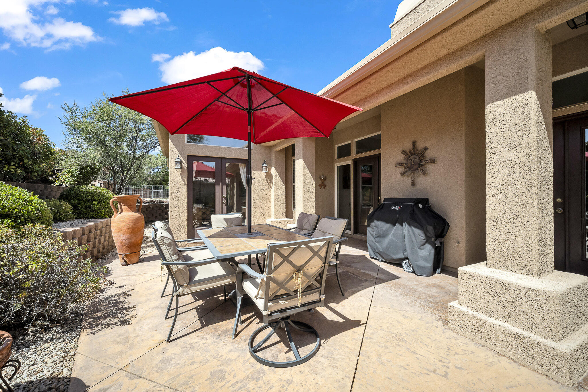 2587 W Rio Lobo DR