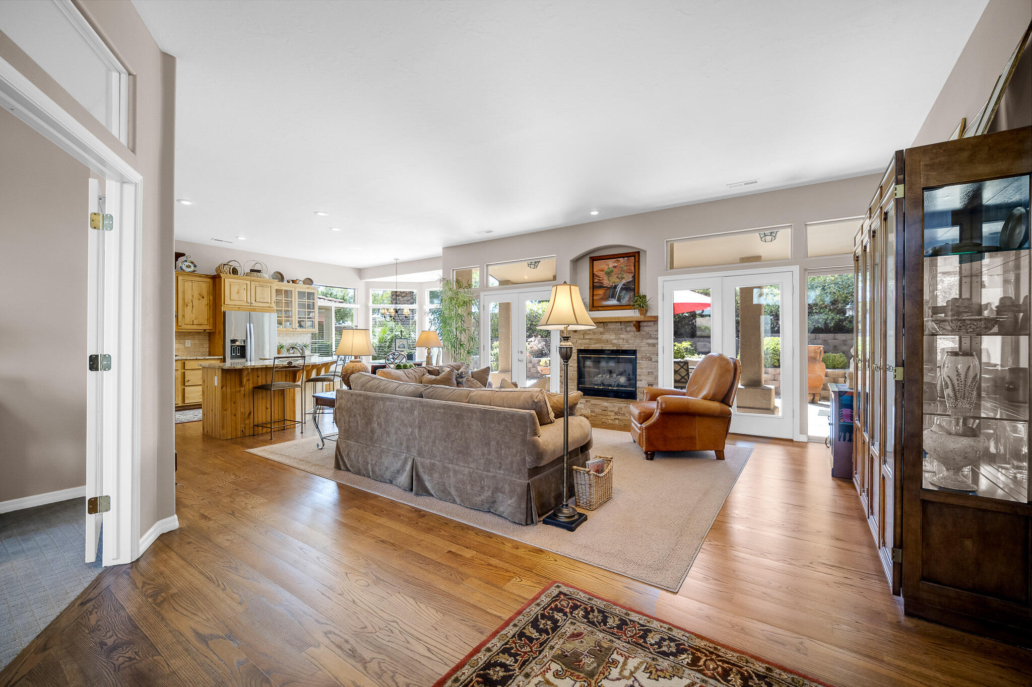 2587 W Rio Lobo DR
