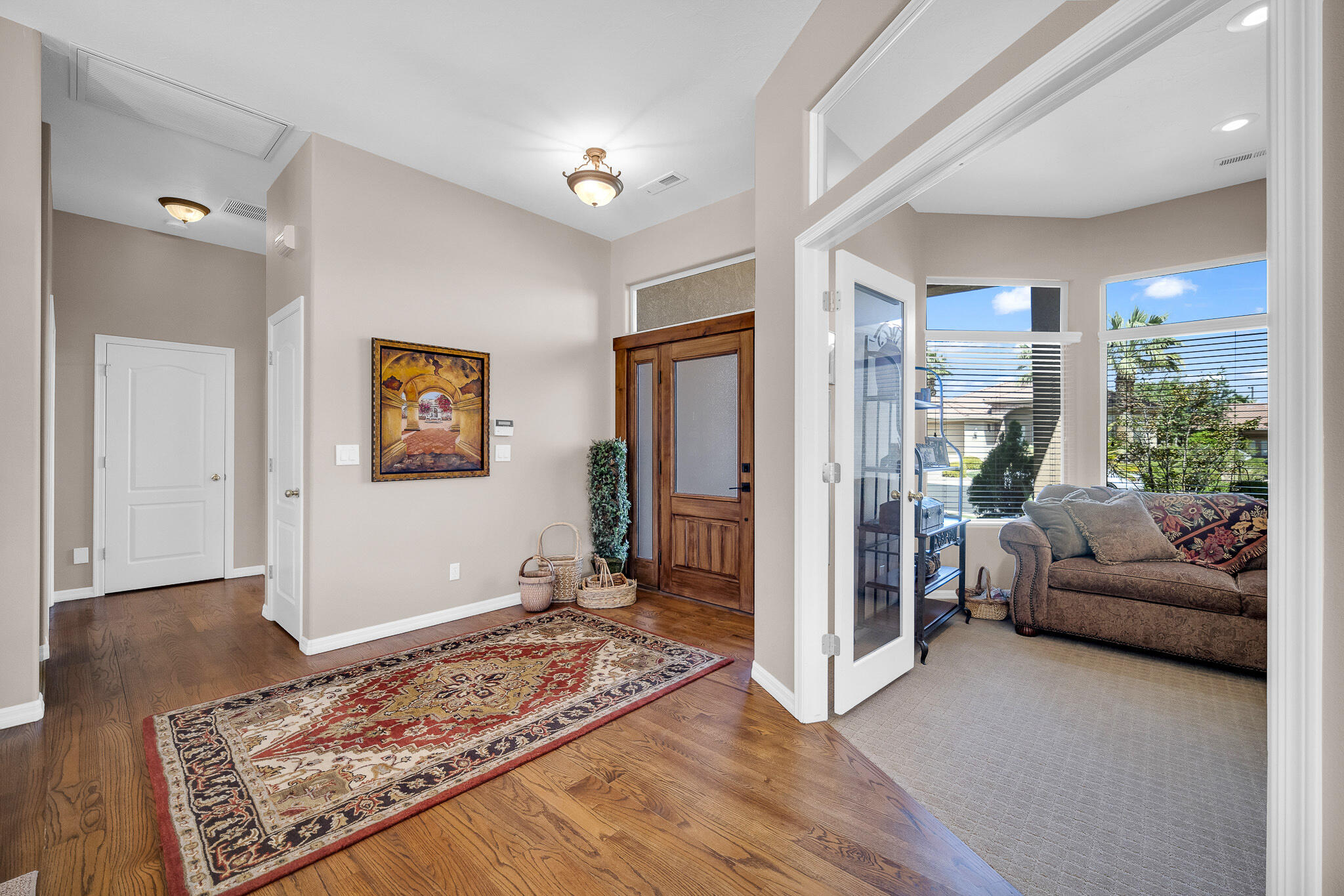 2587 W Rio Lobo DR