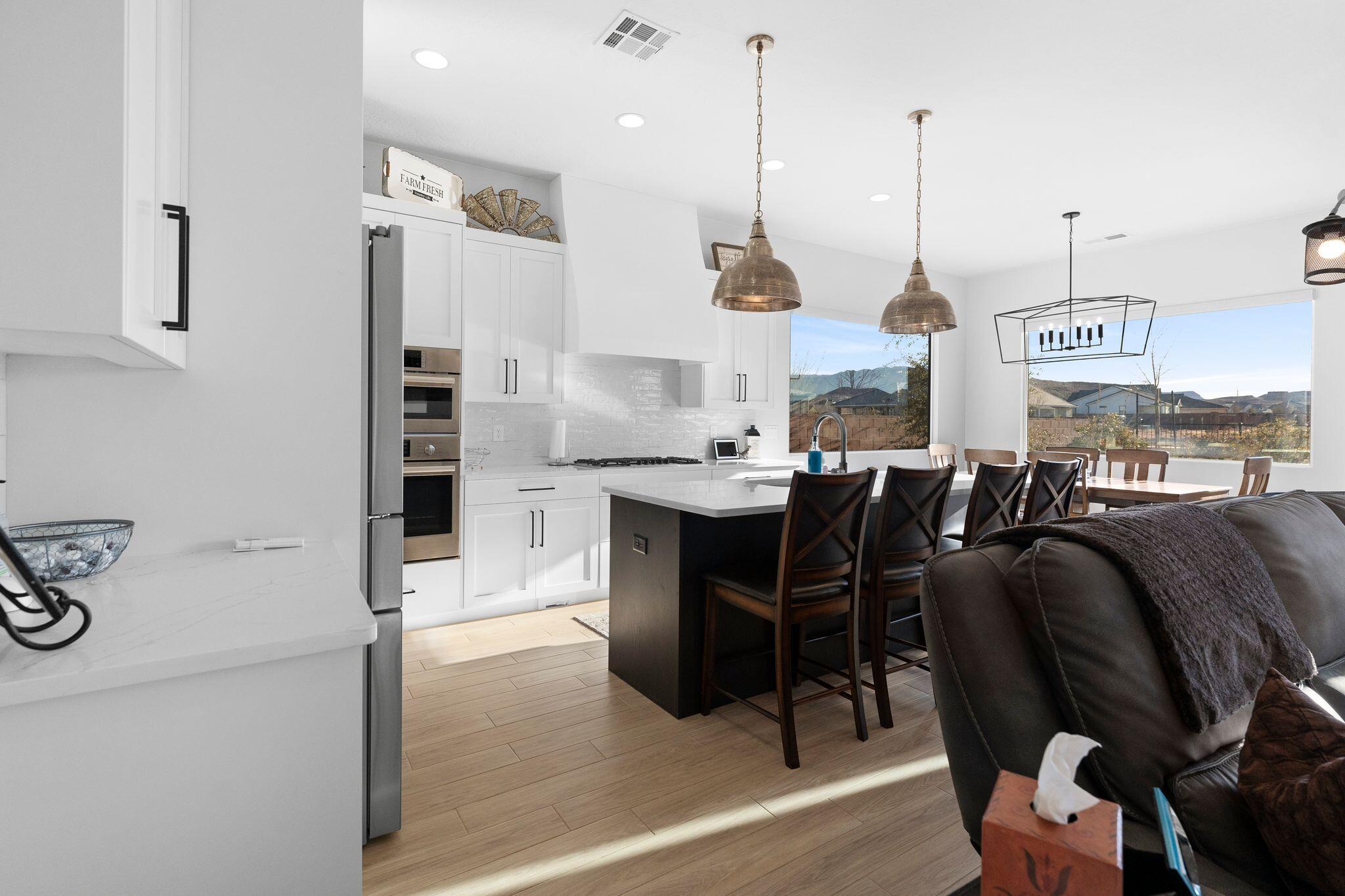 4805 S Homestead Way