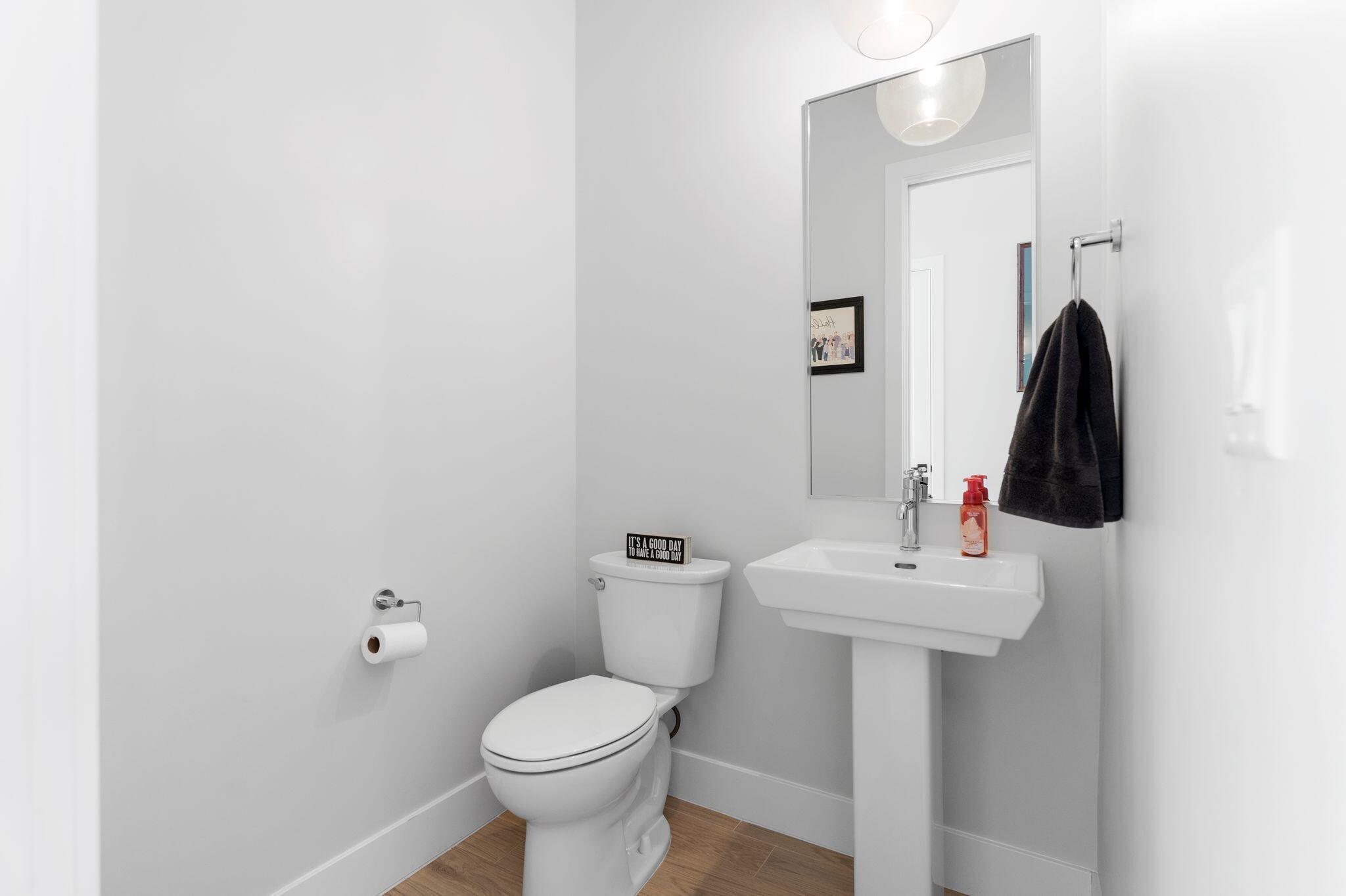 4805 S Homestead Way