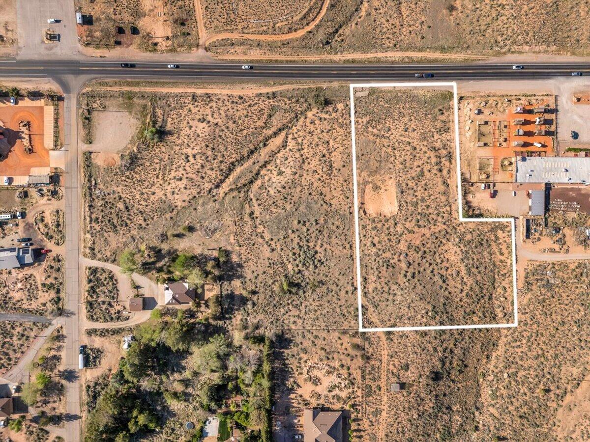 850 W Hwy 9