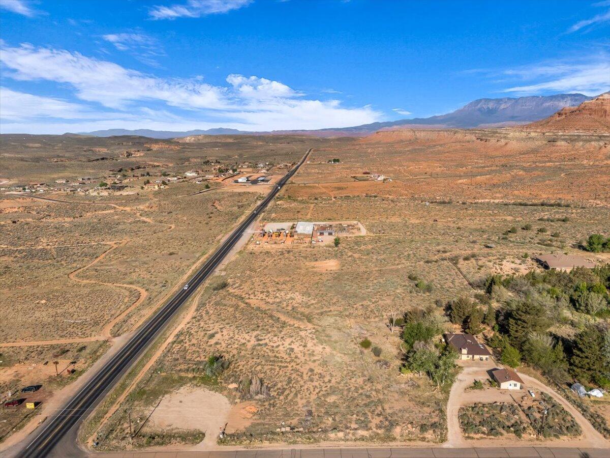 850 W Hwy 9