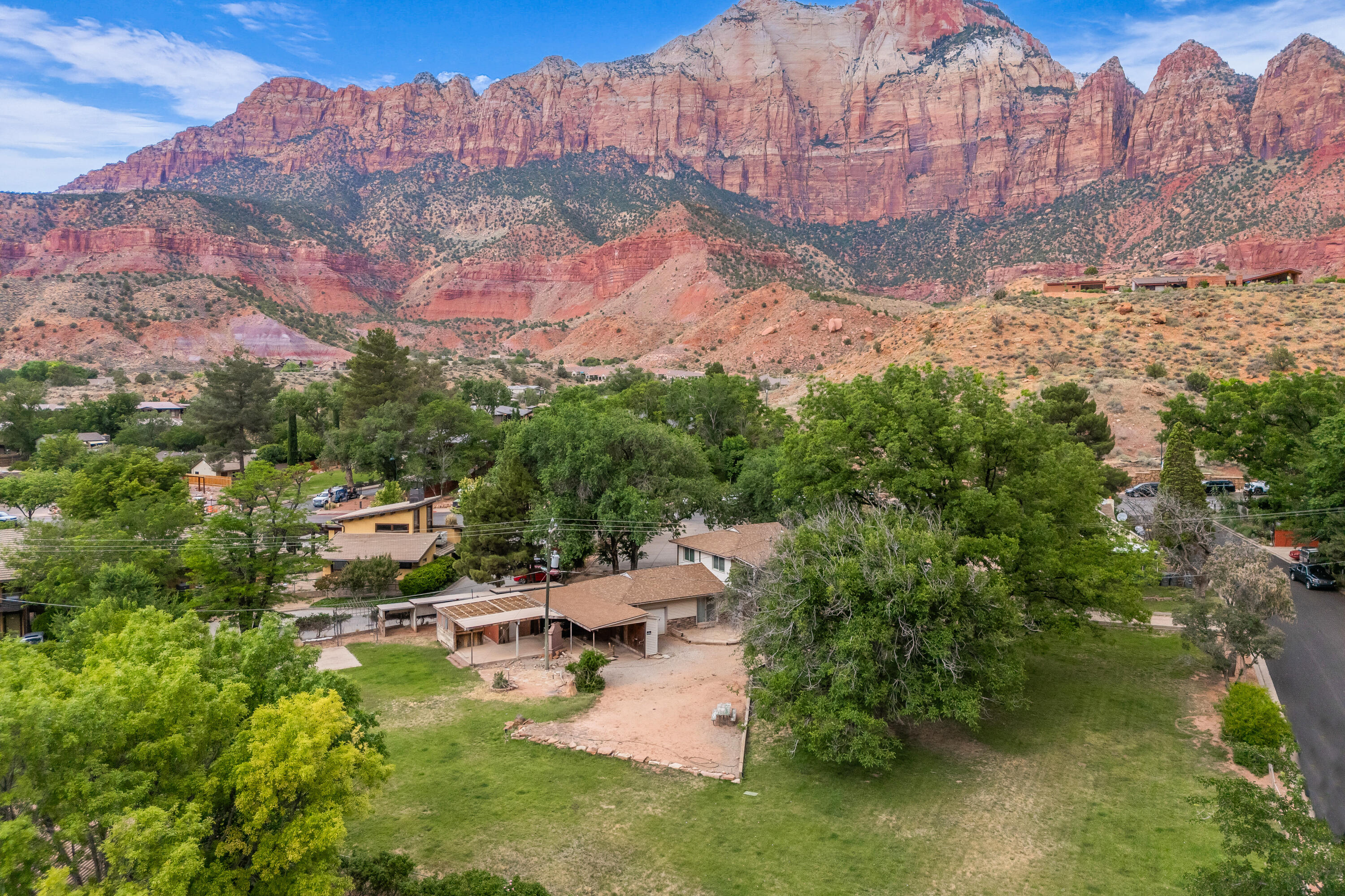 615 Zion Park Blvd Unit: #24 A, #24 B, #24 C