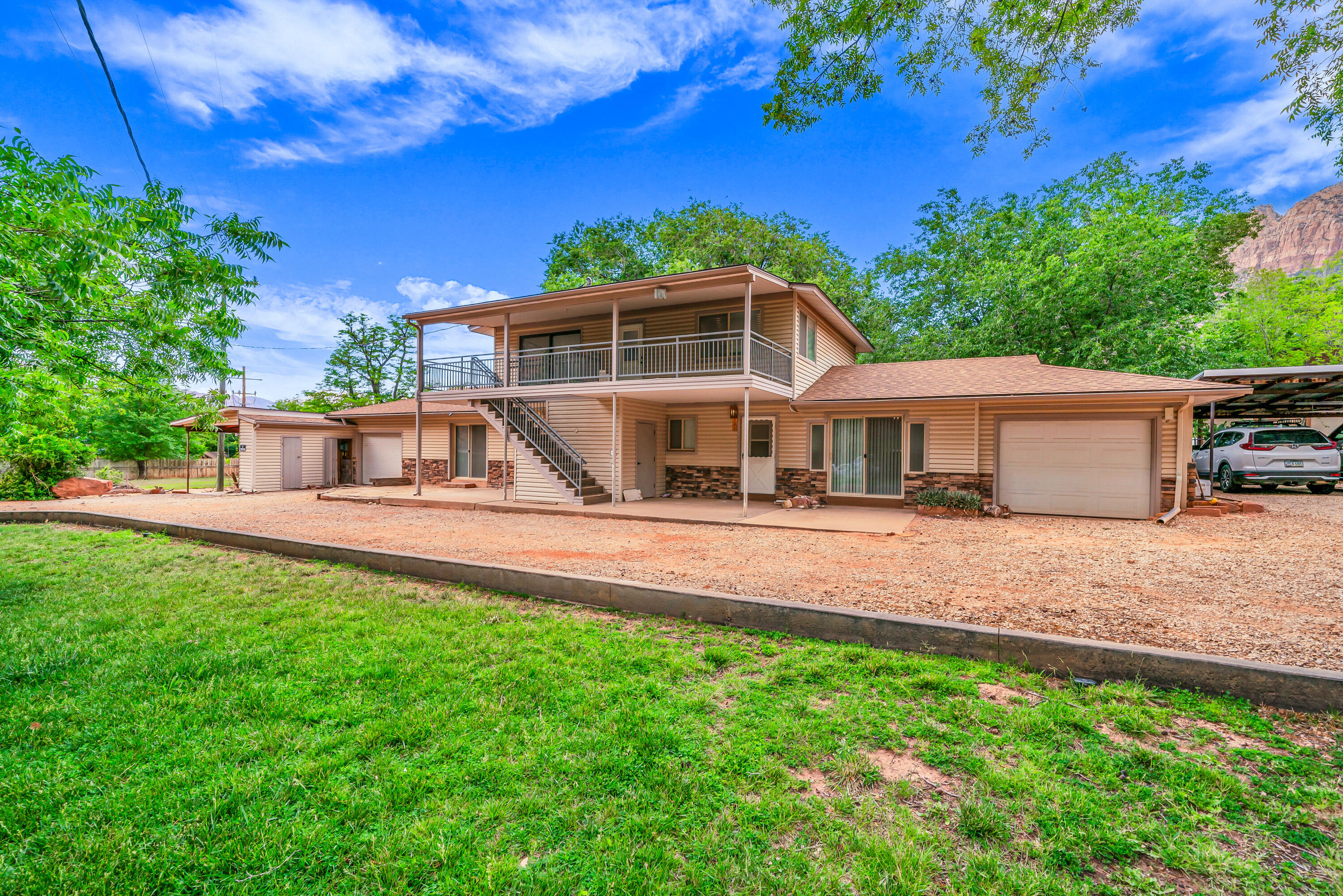 615 Zion Park Blvd Unit: #24 A, #24 B, #24 C