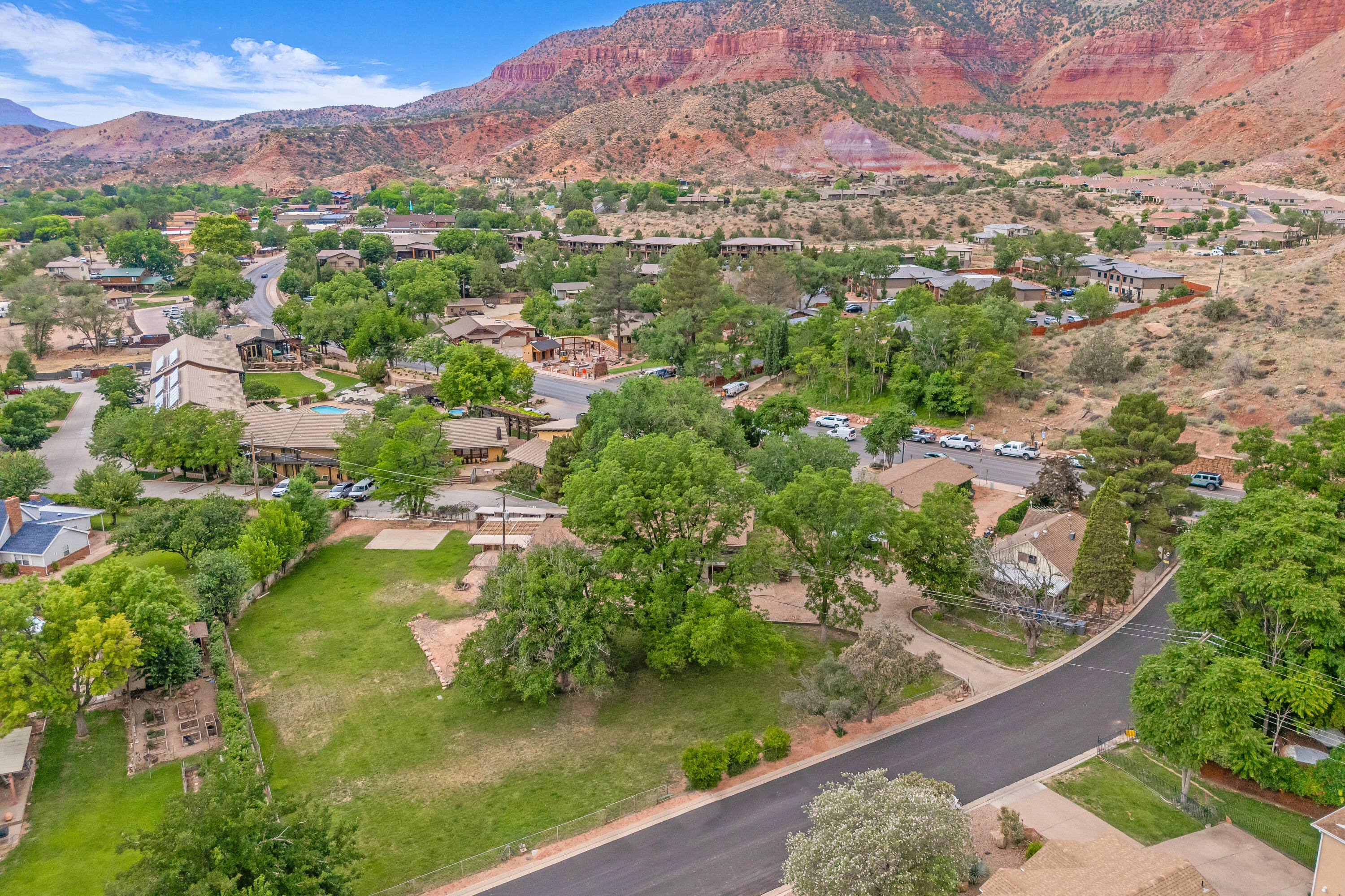 615 Zion Park Blvd Unit: #24 A, #24 B, #24 C