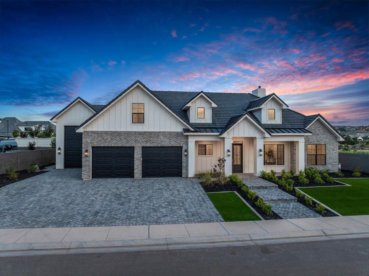 2738 STONEDALE DR
