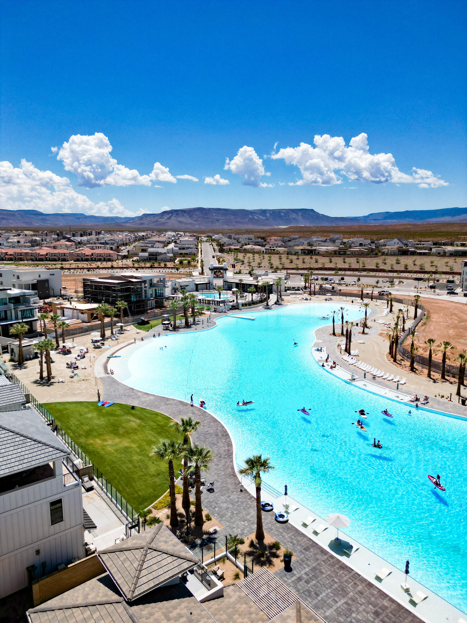 6032 Silver Birch LN