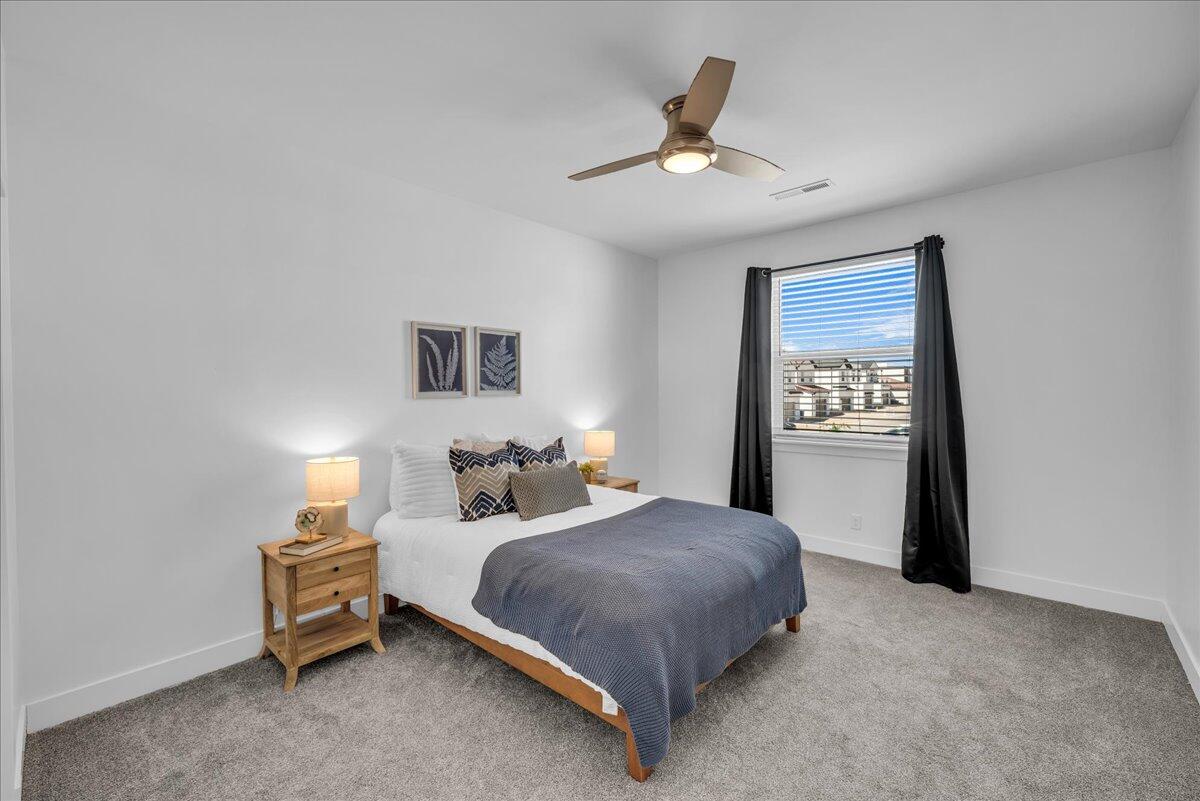 6032 Silver Birch LN