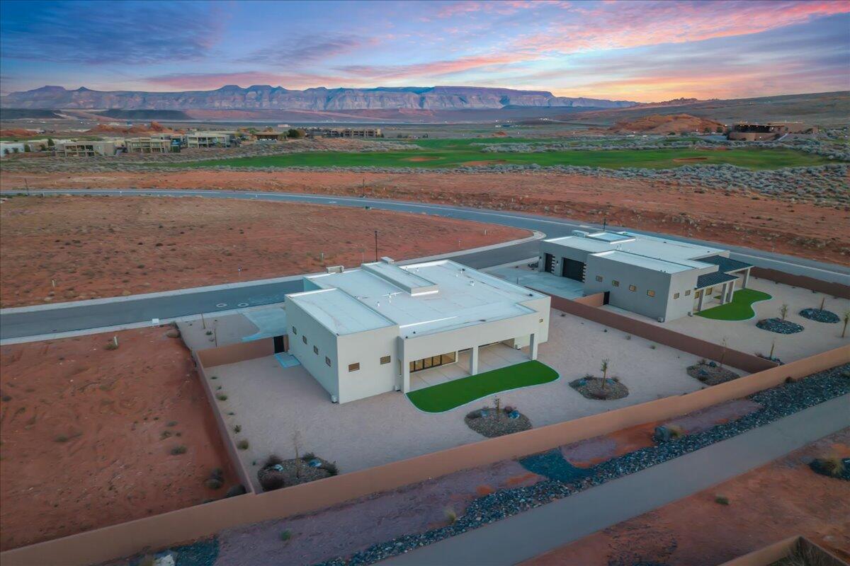 3322 S GUIDE STAR Way