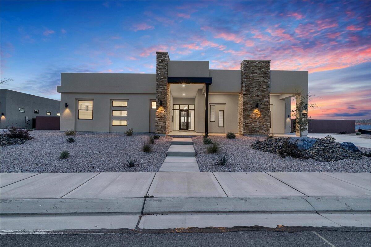 3322 S GUIDE STAR Way