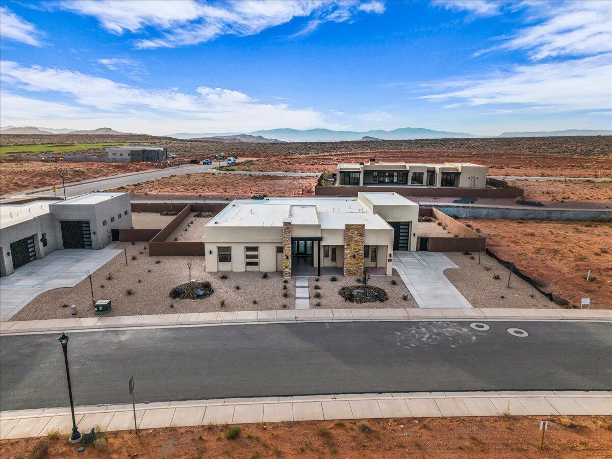 3322 S GUIDE STAR Way