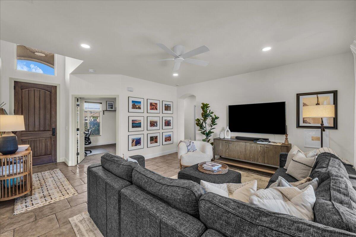 1741 S SUMMERFIELD LN