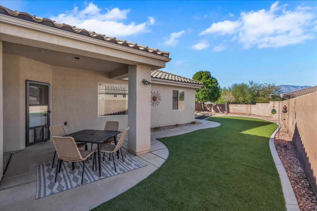 1741 S SUMMERFIELD LN