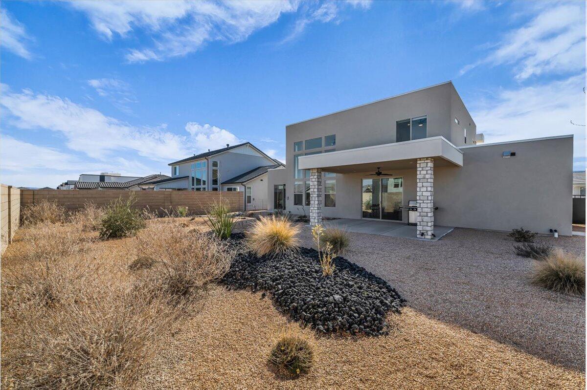 714 W JUNIPER HILL DR 220