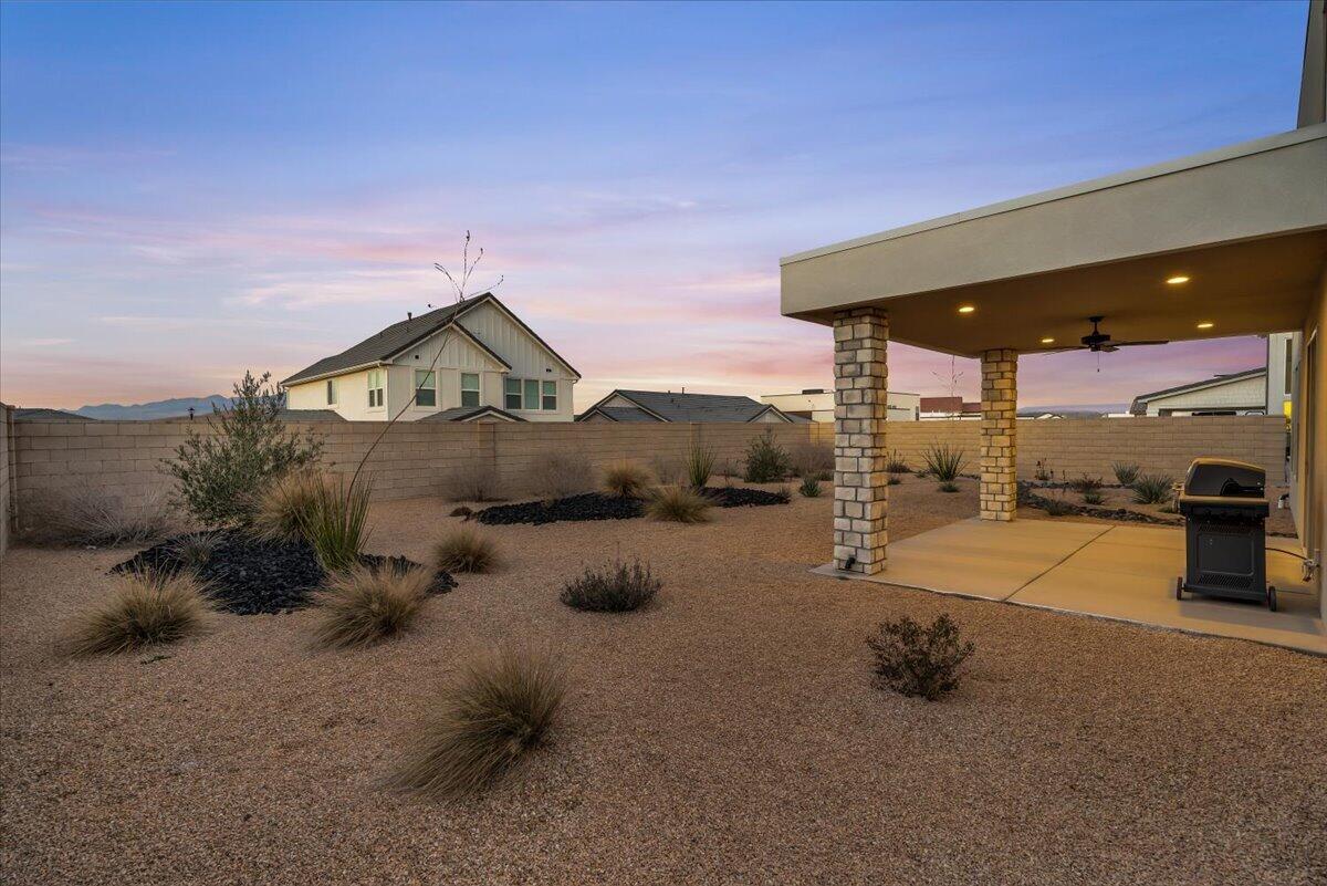 714 W JUNIPER HILL DR 220