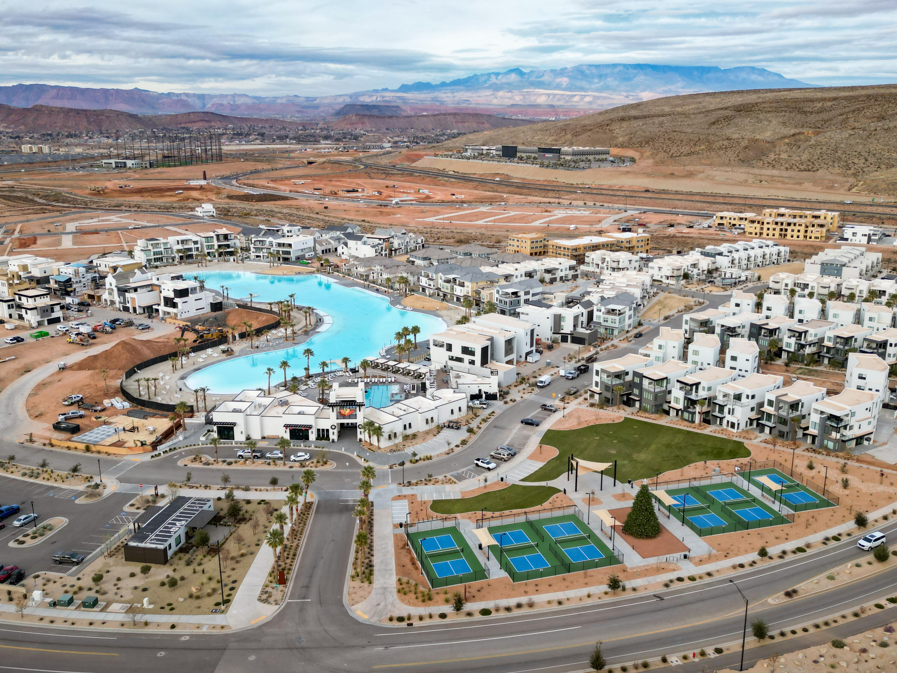 6032 S SILVER BIRCH LN